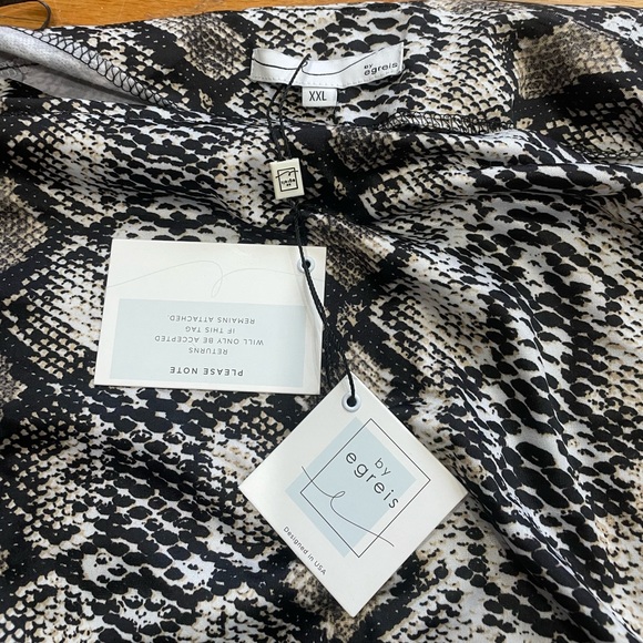 NWT ByEgreis snakeskin print wrap skirt - Picture 5 of 5
